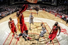 亚博官方网站-体育奇迹夜，雷霆备战NBA，蓉城加时反扑，三镇剑指意大利杯！